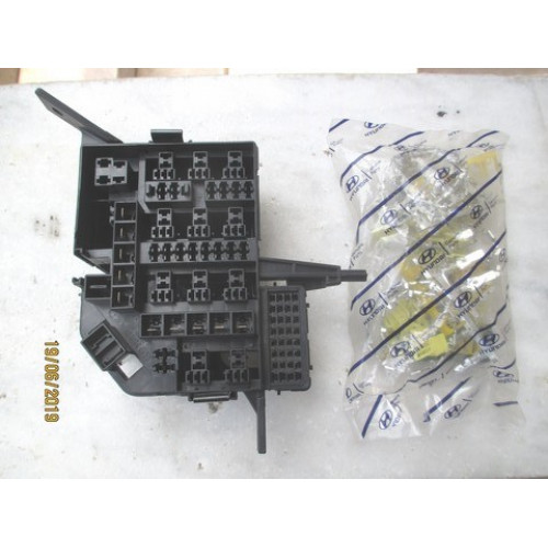 SİGORTA KUTU ANA GÖVDE HYUNDAİ ACCENT MİLENYUM KASA ADMİRA KASA 2000-2006
